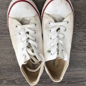 Very used converse dainties